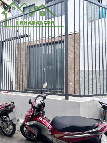 Nhà hẻm thông oto trước cửa đường Hưng Phú P10Q8 - 2
