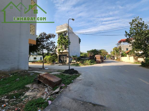 Đấu giá Văn Chỉ, Đồng Mai, phân lô, vỉa hè, ô tô tránh,70m, 6.9 tỷ