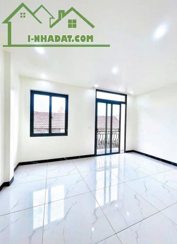 🏡 ĐỘC LẠ NHÀ 4T PHỤNG CHÂU - VỊ TRÍ ĐẮC ĐỊA, THIẾT KẾ HIỆN ĐẠI, ĐẦY ĐỦ CÔNG NĂNG! - 2