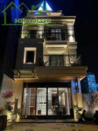 BÁN SHOPHOUSE 4.5 TẦNG FULL NỘI THẤT, NGAY CC ESTUARY- THU NHẬP 45 TR/ THÁNG- GIÁ HƠN 15TY