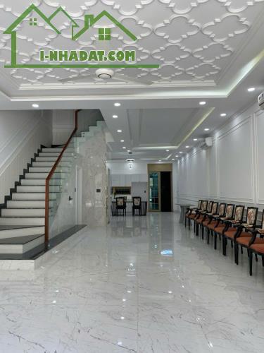 BÁN SHOPHOUSE 4.5 TẦNG FULL NỘI THẤT, NGAY CC ESTUARY- THU NHẬP 45 TR/ THÁNG- GIÁ HƠN 15TY - 1