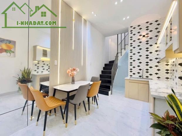 Bán Nhà khu Nguyễn Văn Nghi, Chợ Gò Vấp 30m2 Nhỉnh 3 Tỉ - 4