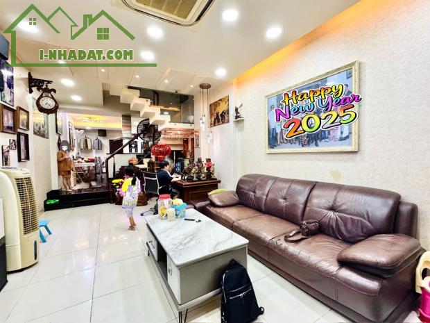 🏡 NHÀ HXT 8M TÂN PHÚ, VỊ TRÍ ĐẮC ĐỊA LŨY BÁN BÍCH, 80M2, 4TẦNG, 4PN, 5WC, 9,5 TỶ (SHR). - 2