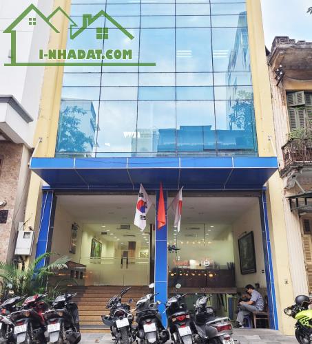 Bán Tòa Văn Phòng Mặt Phố Đại Cồ Việt, Hai Bà Trưng DT 259m2, 8T, MT 9.6m