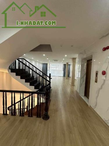 BÁN NHÀ PHỐ HOÀNG NGÂN, CẦU GIẤY 130M2, 6 TẦNG PHÂN LÔ - VỈA HÈ - THANG MÁY - KINH DOANH - 4