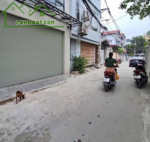 B.ÁN NHÀ LIÊN MẠC_BẮC TỪ LIÊM_Ô TÔ TRÁNH, KINH DOANH, 2 THOÁNG, 4TX39M2, SÁT SÂN CHƠI