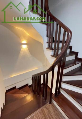 B.ÁN NHÀ LIÊN MẠC_BẮC TỪ LIÊM_Ô TÔ TRÁNH, KINH DOANH, 2 THOÁNG, 4TX39M2, SÁT SÂN CHƠI - 1