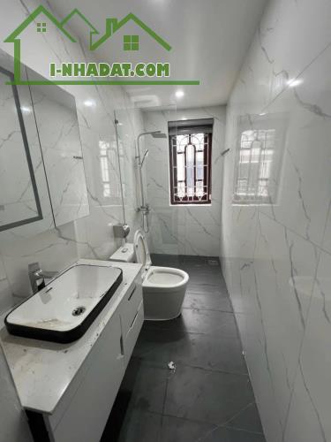 BÁN NHÀ 7.4 TỶ 3 TẦNG 83M2 ( ĐÔNG BẮC ) VỊ TRÍ ĐẸP KHU HOÀ VƯỢNG - 4