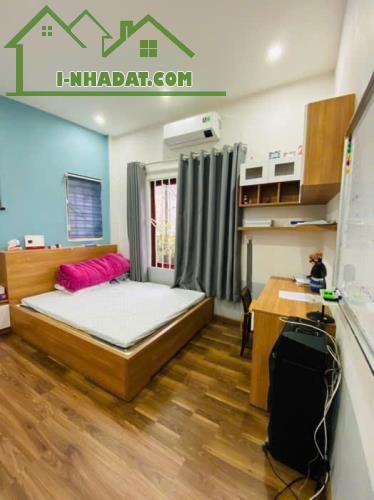 SIÊU HIẾM BÁN NHÀ HOÀNG NHƯ TIẾP LONG BIÊN .GARA ÔTÔ,,GẦN CÔNG VIÊN, TRƯỜNG QUỐC TẾ. TIỆN - 1