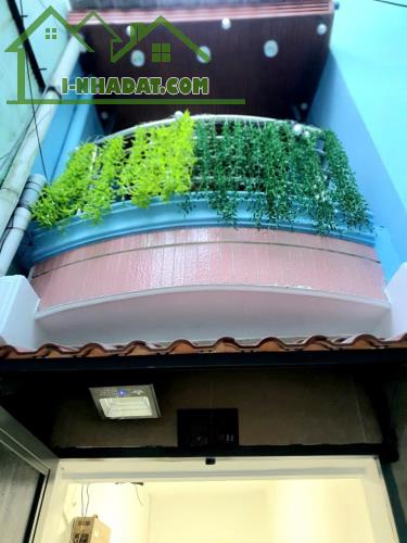 Bán nhà dưới 3 tỷ 1 Hưng Phú p9 Q8. Gần cầu Nguyễn Tri Phương, SHR không quy hoạch. TL