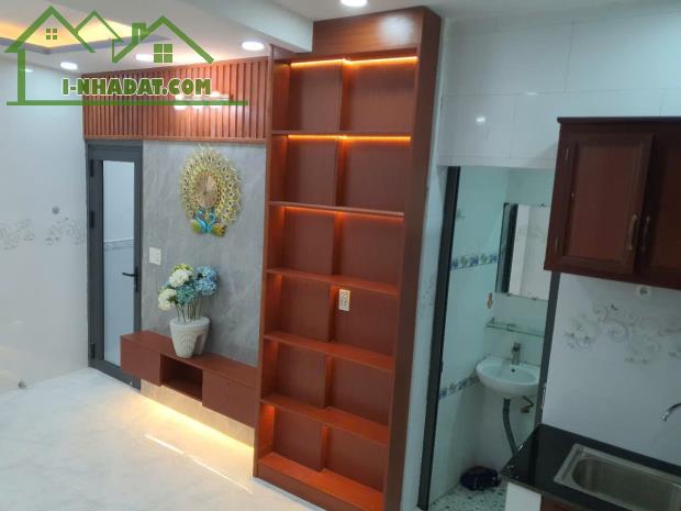 Bán nhà dưới 3 tỷ 1 Hưng Phú p9 Q8. Gần cầu Nguyễn Tri Phương, SHR không quy hoạch. TL - 1