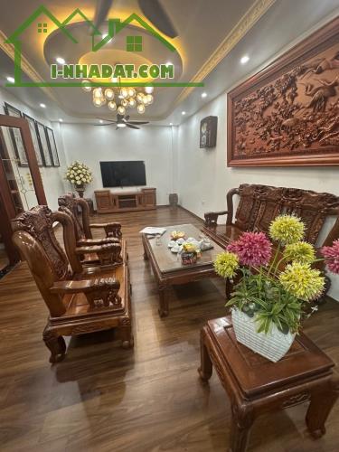 Nhà ngon đẹp phân lô Kiến Hưng, Hà Đông 50m2 5 tầng ô thang máy, ô tô vỉa hè nhỉnh 12 tỷ