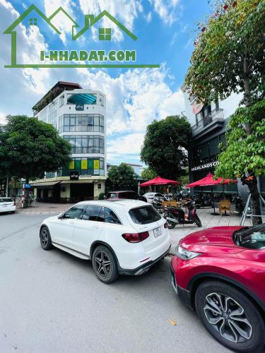 Trung tâm Trâu Quỳ -73m2 viện kinh tế mtien 5.6m nở hậu đường 5m thông .0982852808 - 2