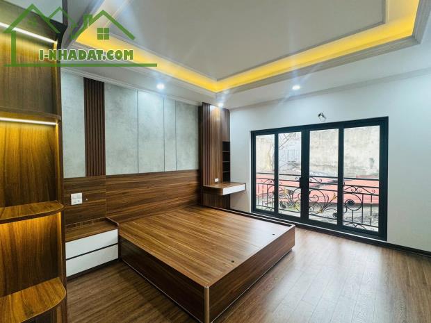 Bán Nhà Khương Đình, 35m², 6 Tầng, Thang Máy, Ngõ Xe Ba Gác, Giá 8,9 Tỷ