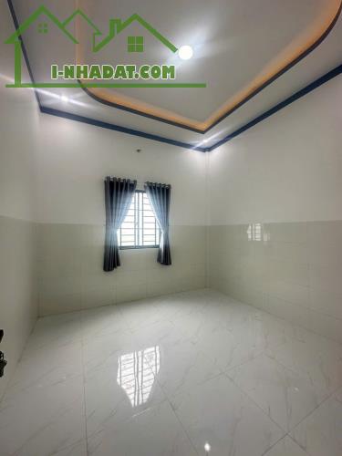 Bán nhà thành phố Bến Tre, Phú Tân 105m, đường ô tô