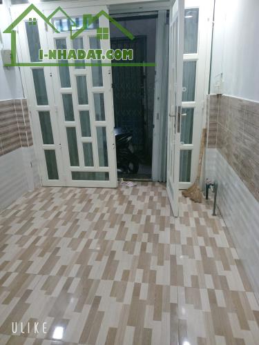 Bán nhà dưới 2 tỷ 4 gần mặt tiền Hưng Phú p9 Q8, sổ hồng riêng - 1