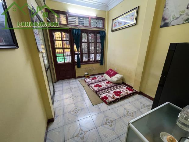 BÁN NHÀ MẶT NGÕ THÔNG VÕ THỊ SÁU - 33M2 x 3T  MT 5.6M - 6.1 TỶ - Ô TÔ DỪNG ĐỖ NGÀY ĐÊM - 3