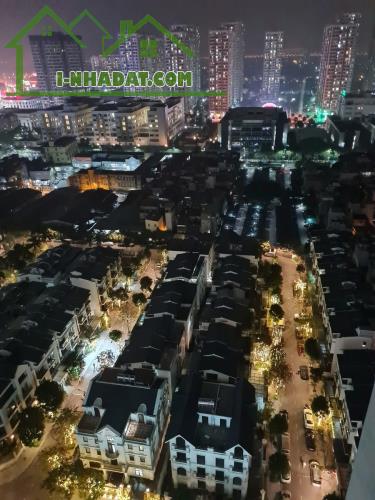 Cho thuê căn hộ chung cư Helios Tower 75 Tam Trinh, 70m2, 2 ngủ, 12 triệu - Full đồ, vào