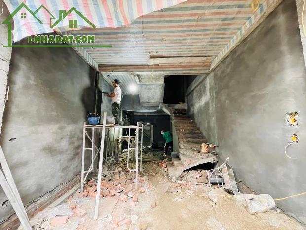 NHÀ MỚI NGỌC HỒI 36M2 - 50M RA Ô TÔ TRÁNH - NGAY GẦN CHỢ, TRƯỜNG HỌC - 5.75 TỶ - 2