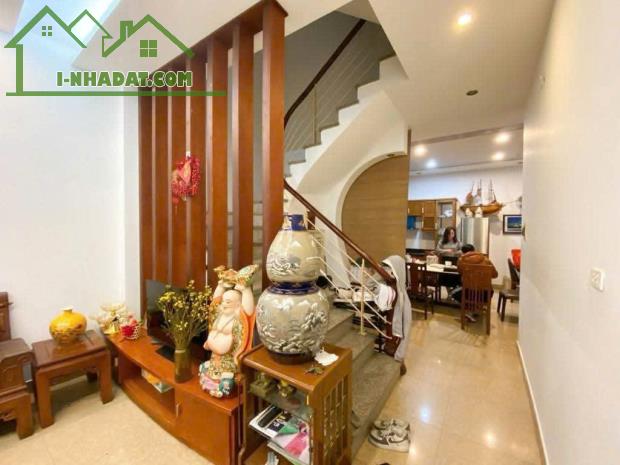BAN NHÀ TÂN KHAI. DT 40m2 5T giá 6 tỷ Hai Bà Trưng .0947913839. - 1