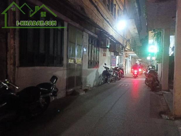 BÁN NHÀ PHỐ ĐẠI AN 30m - Ô TÔ ĐẦU NGÕ 20M - 2