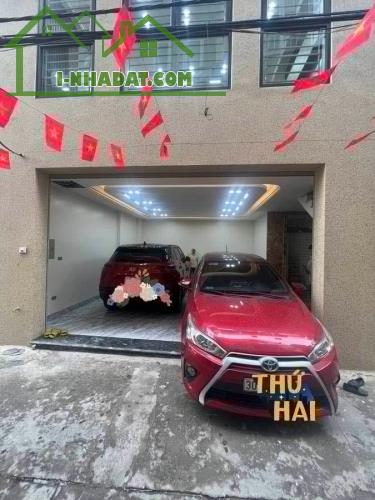 BÁN NHÀ NGUYỄN VĂN CỪ LONG BIÊN 42M2 6T NHỈNH 12 TỶ THANG MÁY GARA 2 Ô TÔ - 1