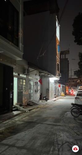 BÁN NHÀ HỒ TÙNG MẬU - PHÂN LÔ - Ô TÔ - DT 40M2 GIÁ HIẾM 7T LH: 0949859830 - 2