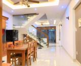 RẺ NHẤT THÔNG THẲNG RA BIỂN 3 tầng TRẦN VĂN DƯ Mỹ An VÀO Ở NGAY