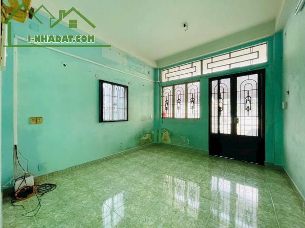 5.95 tỷ-bán nhà HXH gần CV Tầm Vu-XVNT-3 tấm-3.5mx15m-52m2-4PN-hẻm thông - 1