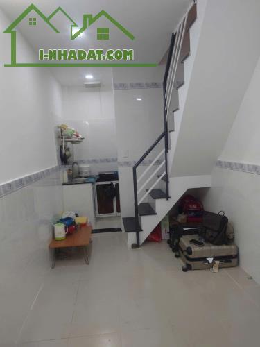 Bán Nhà Phan Tây Hồ, Phú Nhuận - 15m2, 3 Tầng, 2 Phòng Ngủ, Chỉ 2 Tỷ - 2