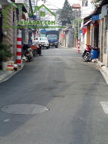 Bán nhà mặt tiền kinh doanh đường Lý Tuệ, Tân Phú - 66,5m2, 3 lầu BTCT - Giá 7,2 tỷ (TL) - 4