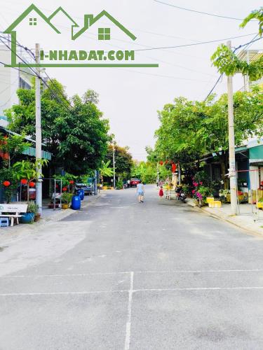 🏡 Nhà phố 54m², 2 tầng, ô tô đỗ cửa – Long Trường – Chỉ 3,8 tỷ! 🚗