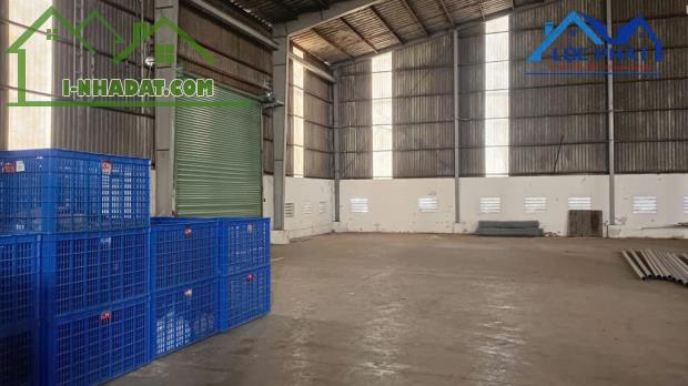 Cho thuê nhà Xưởng Tam Phước dt 3400m2 tại TP Biên Hòa giá chỉ 3 đô/m2