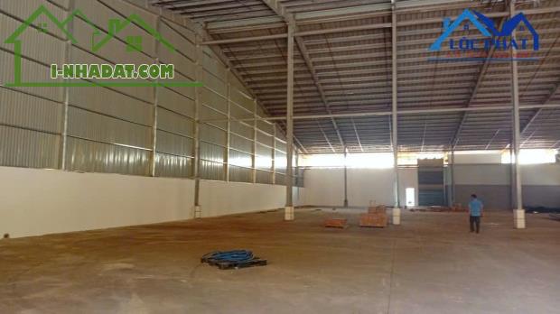 Cho thuê nhà Xưởng Tam Phước dt 3400m2 tại TP Biên Hòa giá chỉ 3 đô/m2 - 1