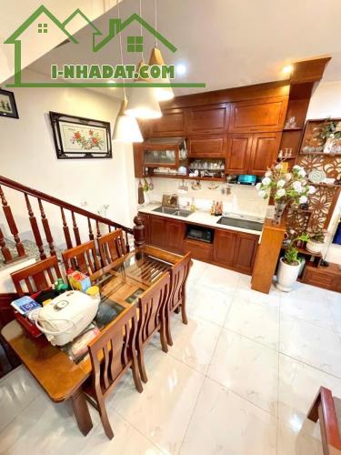 BÁN NHÀ 5 TẦNG  PHỐ NGỌC THỤY, LONG BIÊN  Ô TÔ ĐỖ CỔNG, MT 4,7M, 6.9 TỶ. - 2