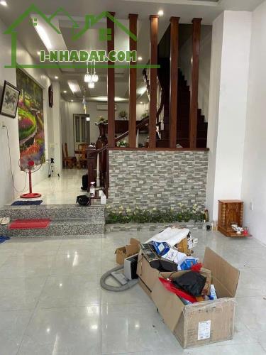 Bán nhà trục chính kdc hồng phát gần bệnh viện phương châu giá 4,6 tỷ - 4
