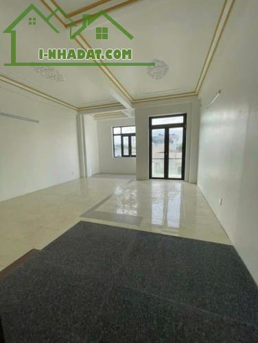 CHO THUÊ NHÀ MẶT TIỀN ĐƯỜNG CAO THẮNG GIÁ DƯỚI 30 TRIỆU THÁNG - 5