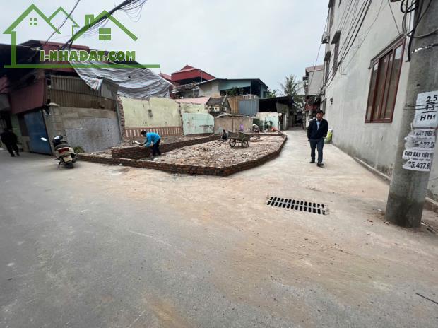 CHÍNH CHỦ CẦN BÁN GẤP HƯƠNG MẠC  -  TỪ SƠN - BẮC NINH NGAY SÁT VÁCH ỦY BAN PHƯỜNG 
 Dt :