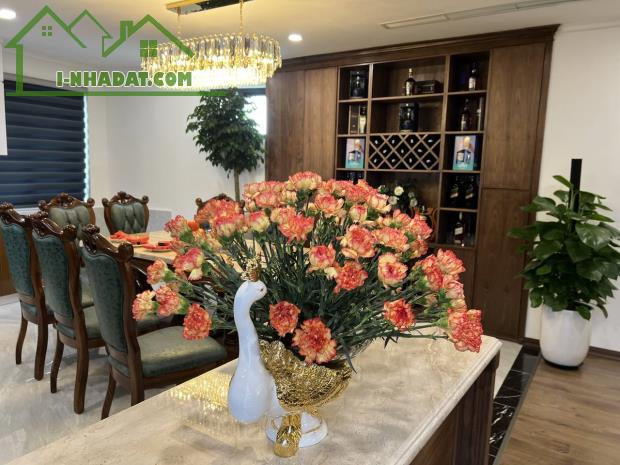 Phố Nguyên Hồng, ô tô tránh, vỉa hè, gần công viên, sát phố, DT 91m - 2