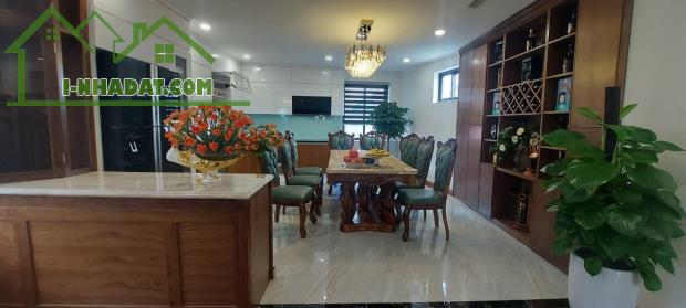 Phố Nguyên Hồng, ô tô tránh, vỉa hè, gần công viên, sát phố, DT 91m - 4