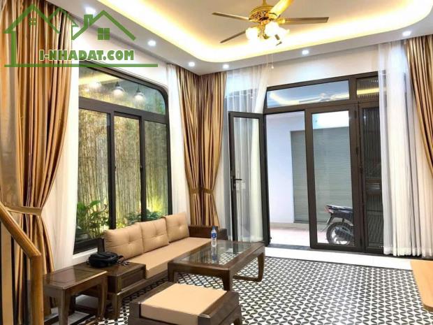 Bán nhà Hồ Tùng Mậu 40m2 - 5 Ôtô đỗ cửa-Ngõ thông,ôtô quay đầu  - Full Nội Thất - 1