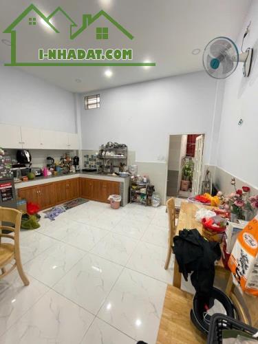 Chính chủ cần bán nhà hẻm xe hơi đường Nguyễn Xuân Khoát, phường Tân Thành, Tân Phú - 2