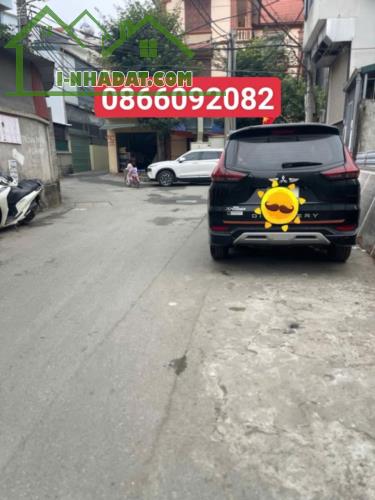 Bán Nhà Khu Vực Tây Mỗ-Nam Từ Liêm-Nhà Đẹp-Ngõ Thông- Ô Tô Đỗ Cửa: 5 Tầng. Nhỉnh 5 Tỷ - 2