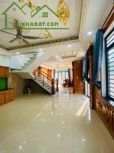 Siêu Ngộp, Bán căn biệt thự góc 2 mặt tiền KDC Bửu Long, chỉ 9,8 tỷ - 3