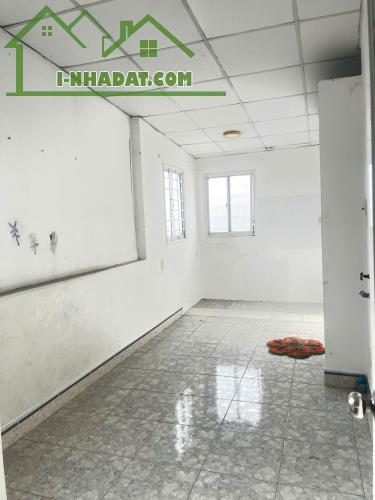 Bán nhà 2 lầu, MTKD gần chợ Ba Đình P10-Q8, giá chỉ nhỉnh 6 tỷ - 1