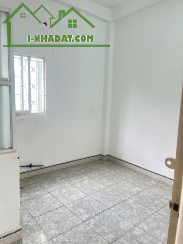 Bán nhà 2 lầu, MTKD gần chợ Ba Đình P10-Q8, giá chỉ nhỉnh 6 tỷ - 3