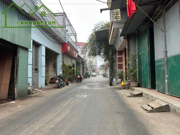 💯💯 HÀNG ĐẸP GIÁ ĐẸP 💯💯CHÍNH CHỦ NHỜ BÁN GẤP LÔ ĐẤT 👉 PHÙ KHÊ - TỪ SƠN - BẮC NINH  ✅ D - 3
