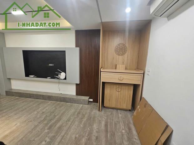 BÁN CĂN HỘ TẬP THỂ THÀNH CÔNG TẦNG 2 - 2 PN - FULL NỘI THẤT - TRUNG TÂM ĐỐNG ĐA - - 3