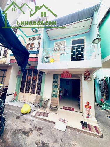 Nhà 56.5m2 hẻm Tùng Thiện Vương P13Q8, giá 3.88 tỷ