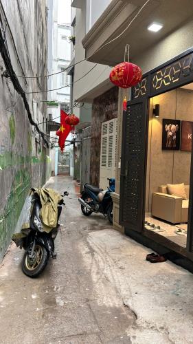 Nhà cực hiếm khu Nguyễn Khang - full nội thất - 4 tầng - 1